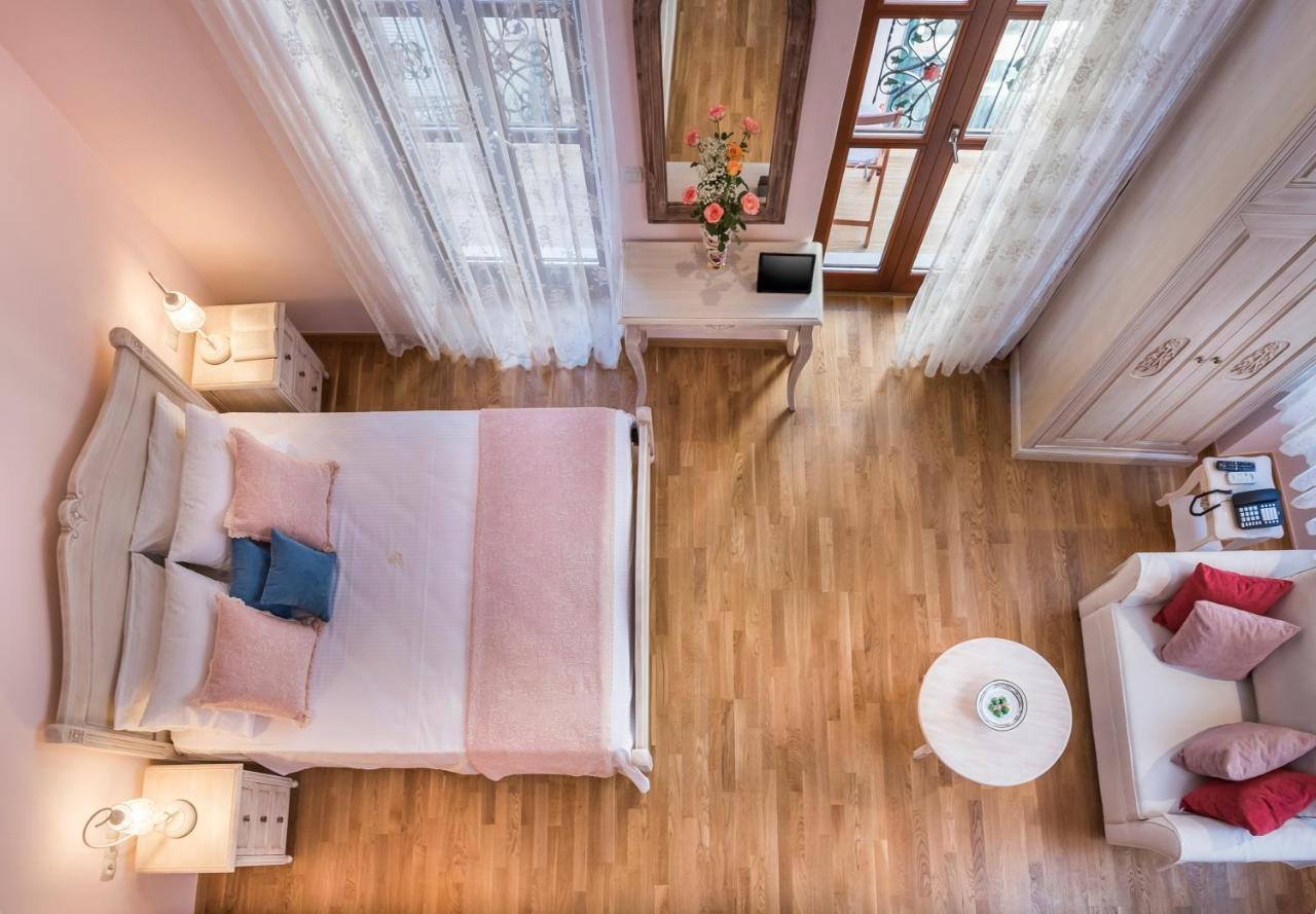 Palazzo Di Irene Appartement Chania  Buitenkant foto