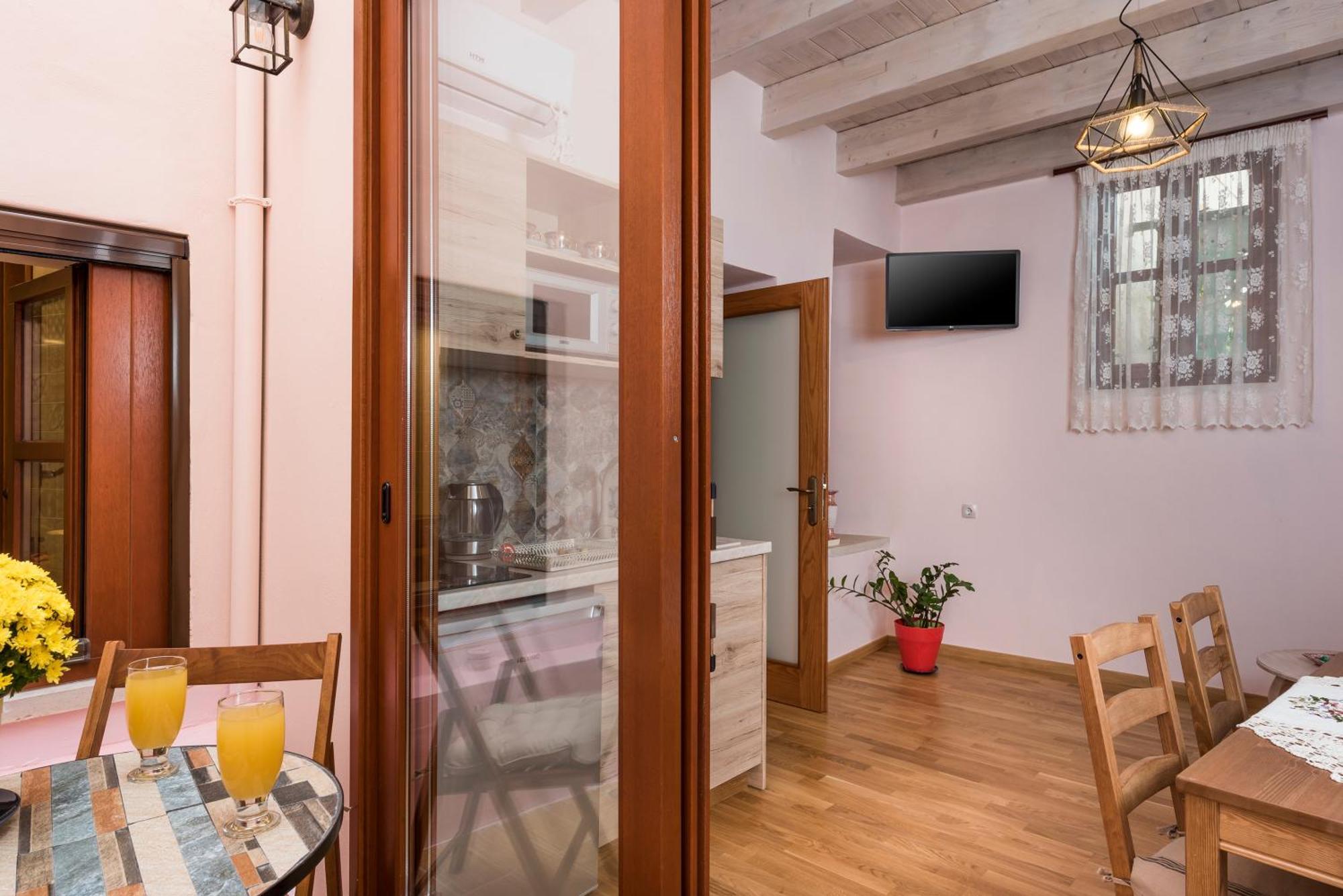 Palazzo Di Irene Appartement Chania  Kamer foto